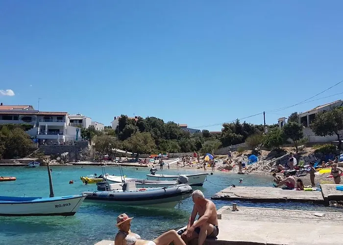 Zlata Moga Daire Rogoznica (Sibenik-Knin)